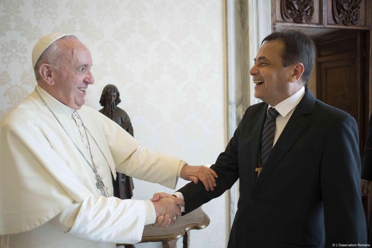 Zdjęcie Instytucjonalne (1)