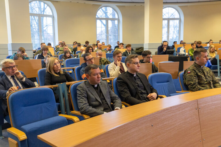 AKW_Pro-Tempore-ASW-03.12.25-064